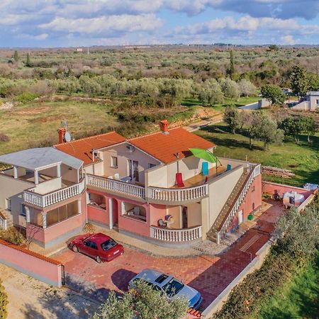Stunning Apartment In Peroj With Wifi Exterior photo