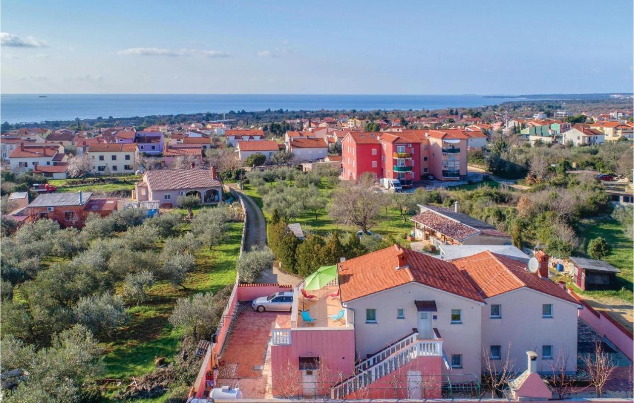 Stunning Apartment In Peroj With Wifi Exterior photo